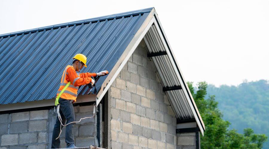 Expert top industrial roofings services in Ottawa, KS